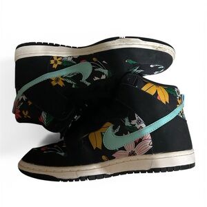 Nike Dunk High Women “Aloha” 2015 Size Rare Retro Sneakers Sz 9